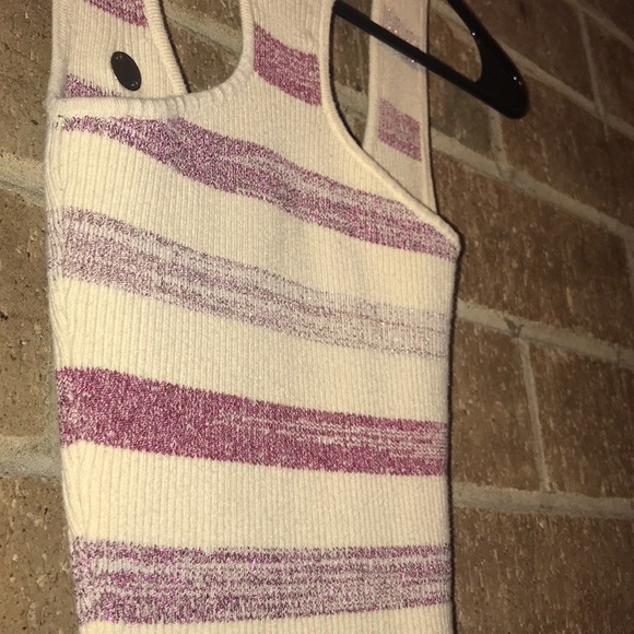 Luxirie Racer-Back Tank ✨💖💛 - Picture 7 of 8